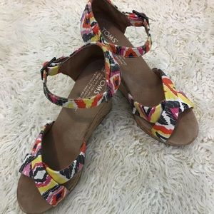 Toms Multicolored wedges size 6 1/2